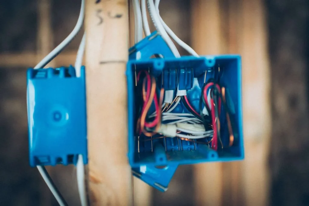 electrician dubai